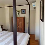 Quarto em Acomodações Particulares Charme Et Confort Au Cœur De Graça *