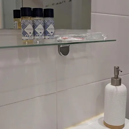 Charme Et Confort Au Coeur De Graca