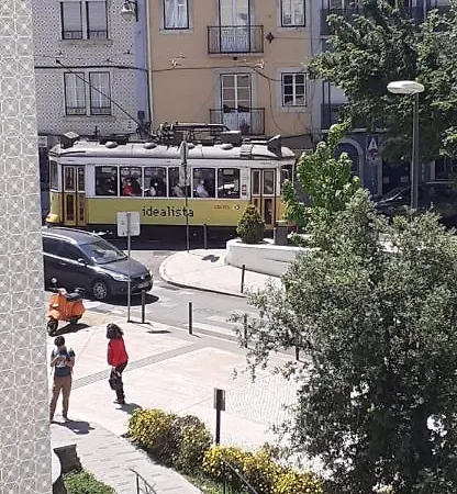 Charme Et Confort Au Coeur De Graca בית אירוח